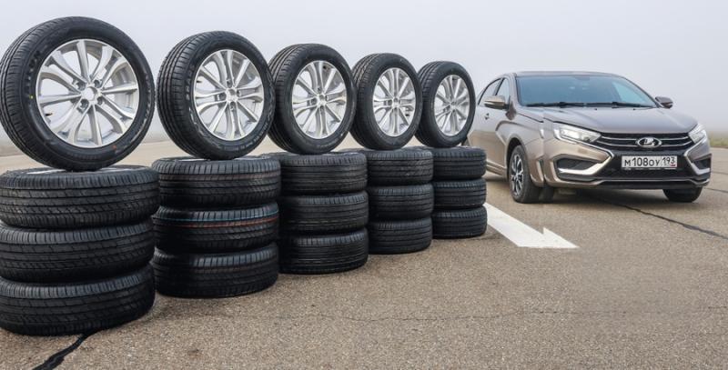 Эксперты журнала «За рулем» протестировали пять недорогих моделей летних 16-дюймовых шин