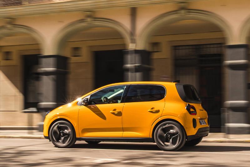 Continental поставляет шины для новых электрических компактов Renault Twingo