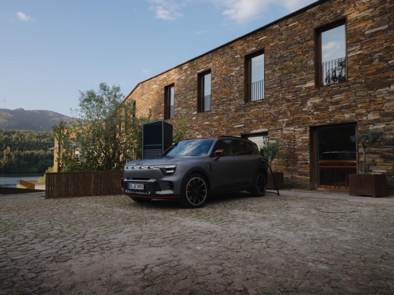 Continental стала поставщиком шин для самого большого электромобиля Smart